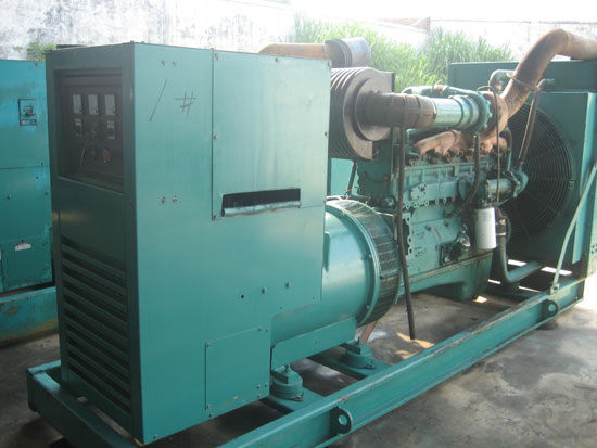 奈曼租赁发电机- 发电机碳刷磨损的原因是什么