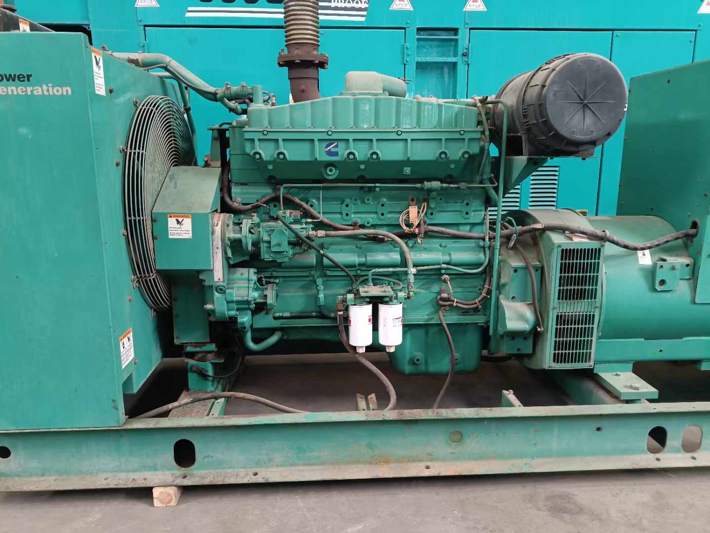 奈曼过载会对 600kW 柴油发电机组造成哪些损害？