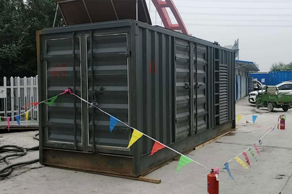 奈曼发电机租赁空气滤清器多久更换一次？